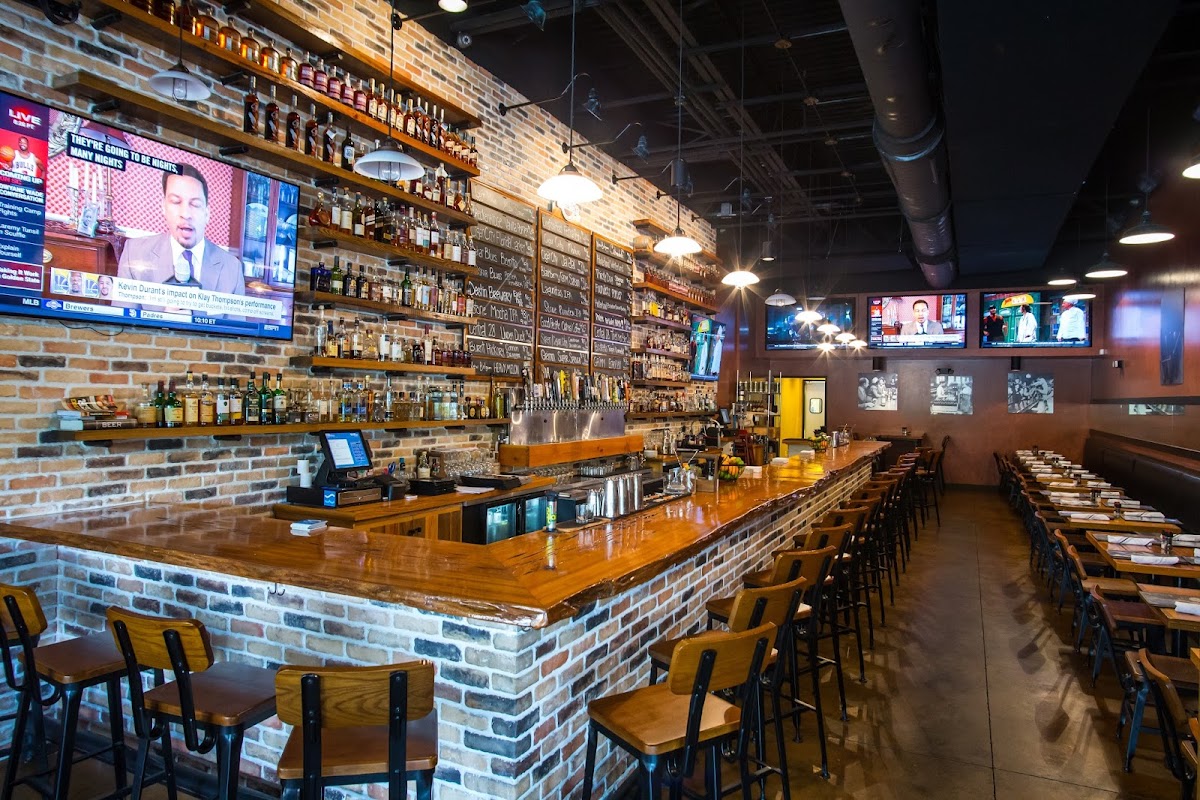 The Craft Bar - Grand Blvd